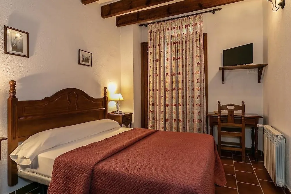 Hotel Casa Del Rio contacts